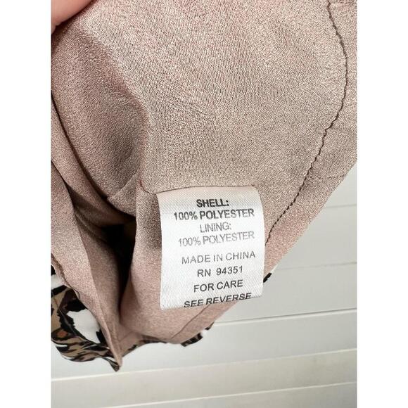 JADE Leopard Animal Print Shift Dress 3/4 Bell Sleeves Keyhole Back Size XS - Picture 9 of 13